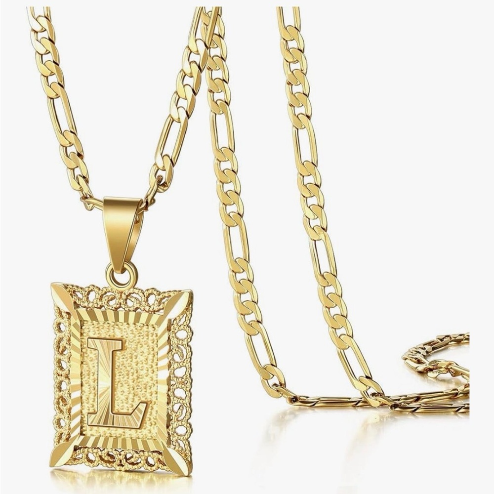 Gold Initial L Pendant Necklace J198